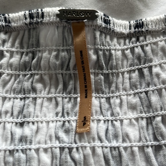 Harlow S elastic crop top white/navy stripe - Picture 2 of 3